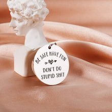 Load image into Gallery viewer, Funny Christmas Gifts for Teens Son Daughter Don’t Do Stupid Keychain for Boys Girls Kids Birthday Graduation Valentines Gifts for Teenagers Humor Gag Stocking Stuffers Gifts for Him Her from Mom Dad