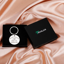 Load image into Gallery viewer, Funny Christmas Gifts for Teens Son Daughter Don’t Do Stupid Keychain for Boys Girls Kids Birthday Graduation Valentines Gifts for Teenagers Humor Gag Stocking Stuffers Gifts for Him Her from Mom Dad