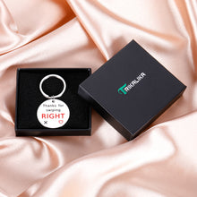 Load image into Gallery viewer, Funny Gag Gifts for Couple Boyfriend Girlfriend Valentine Anniversary Birthday Gifts for Men Women Husband Wife Swiping Right Online Dating Keychain for Him Her Fiance Wedding Engagement Present