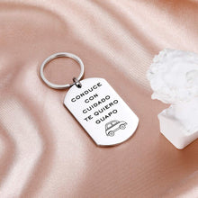 Load image into Gallery viewer, Tritiara Drive Safe Conductor Seguro Keychain Gift Handsome I Love You Trucker Husband Gift for Husband dad Gift Valentines Day Conduce CON CUIDADO TE Quiero Guapo Father's Day Birthday Gift