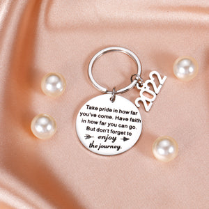 Inspirational 2022 Graduation Gifts Keychain for Boys Girls Senior Grads Gifts for Nurse College High School Graduates Motivational Gift for University Medical Students Friends Son Daughter Graduation