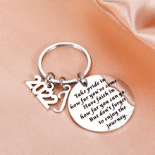 Load image into Gallery viewer, 2022 Graduation Gifts for Him Her Senior Graduation Gifts Keychain for High School College Boys Girls Master Nurse Law Grads
