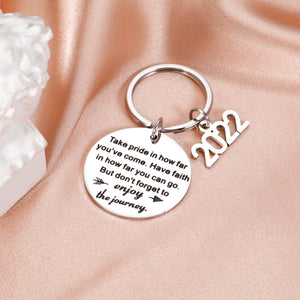 Inspirational 2022 Graduation Gifts Keychain for Boys Girls Senior Grads Gifts for Nurse College High School Graduates Motivational Gift for University Medical Students Friends Son Daughter Graduation