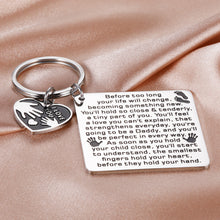 Load image into Gallery viewer, New Dad Christmas Gifts Keychain for Daddy First Fathers Day Giftss for New Father Pregnancy Baby Announcement for Dad to be First Time Dads Husband from New Mommy Parents Gifts for New Daddy Birthday
