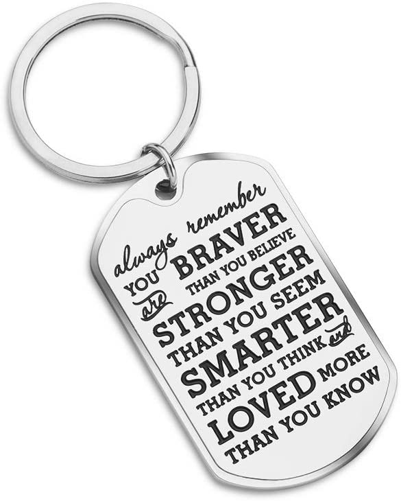 Tritiara Inspirational Graduation Keychain for Class 2020 Gift for Teen Boys Girls Son Daughter Teenage Women Men Bulk Sister Mom Friends College Students -Always Remember You are Braver Than You Believe