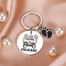 Load image into Gallery viewer, New Dad Keychain Gifts for First Time Dad to be Pregnancy Baby Announcement Expecting Dad Gifts New Daddy Fathers Day Valentines Gifts for Men Husband Boyfriend Christmas Birthday Soon to be Dad Gifts
