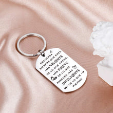 Load image into Gallery viewer, Llavero Inspirador Inspirational Graduation Keychain for Class 2021 Gift for Women Men Teen Girls BoysHim Her Friends Recuerda Siempre que eres más valiente de lo que Crees -Birthday for Men Teens
